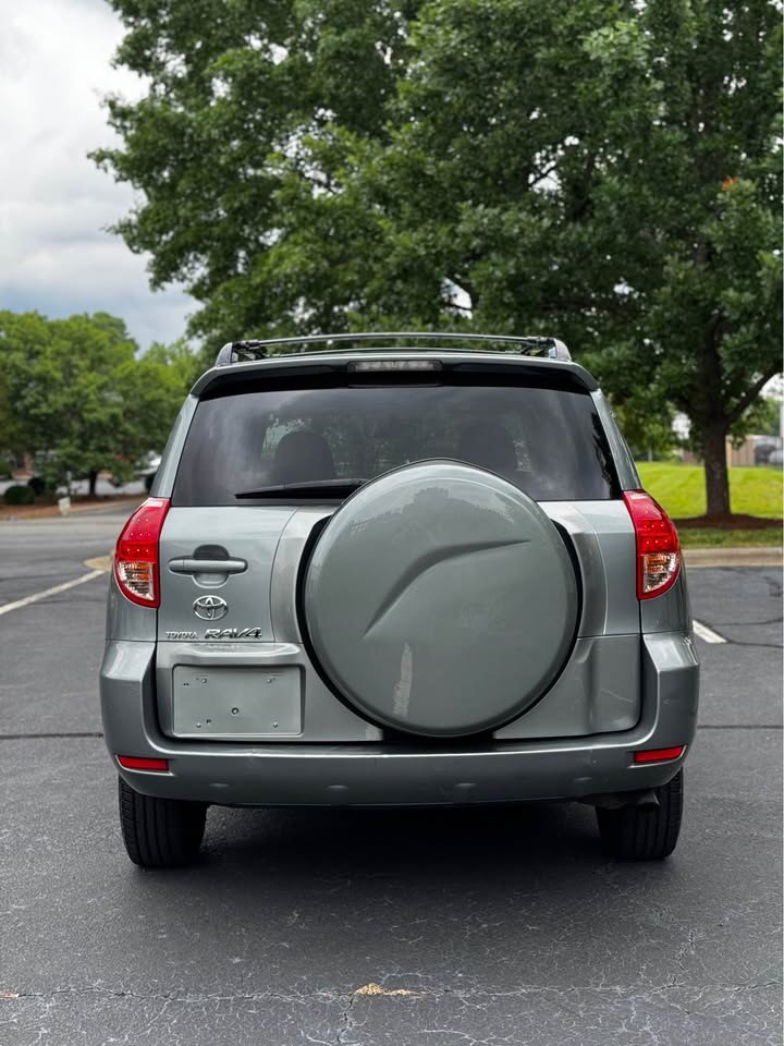 RAV4 Image 5