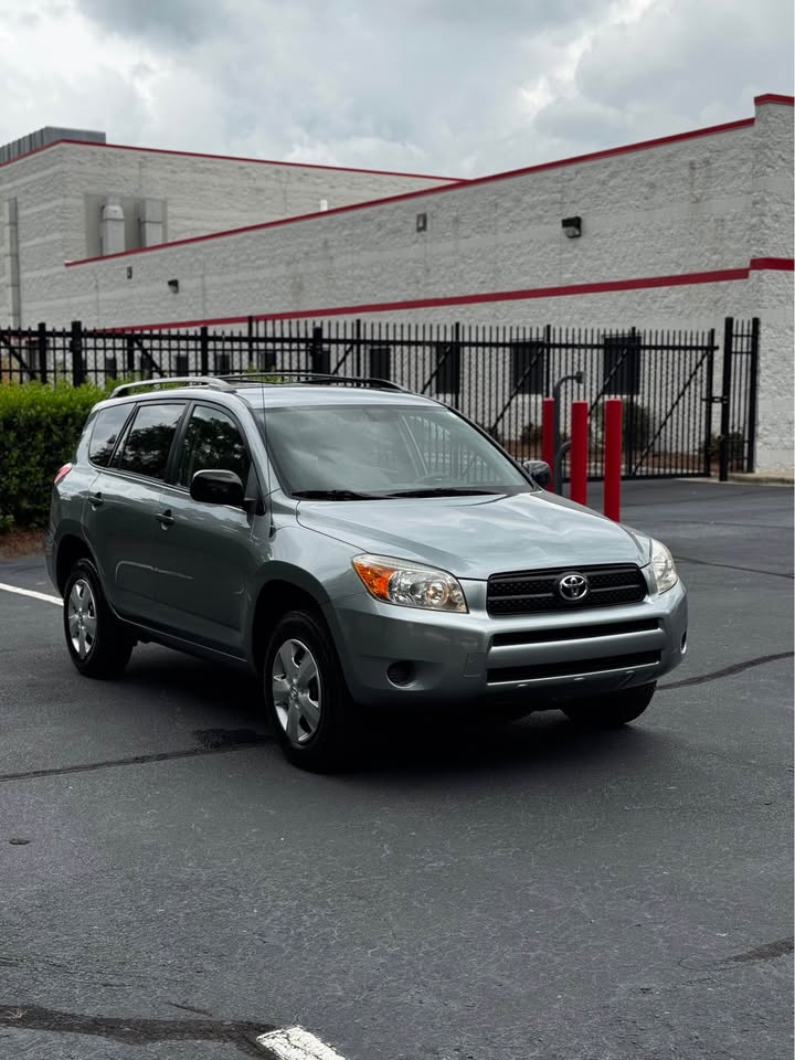 RAV4 Image 8