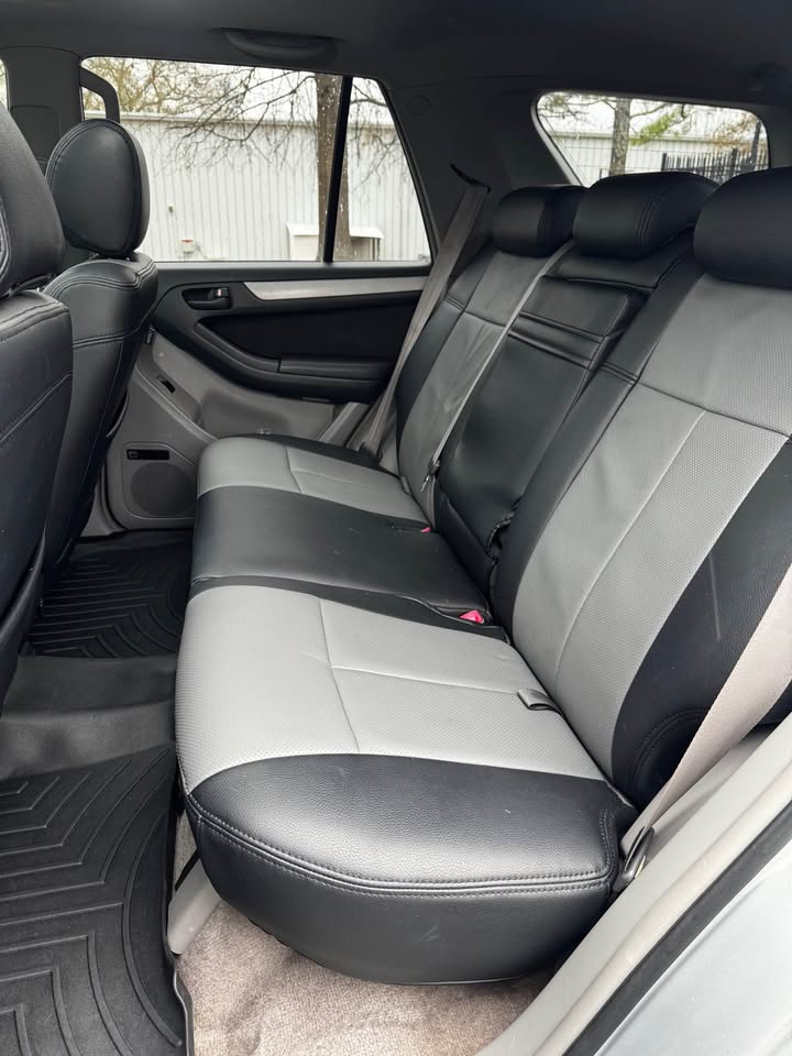 2005 Toyota 4Runner photo 9