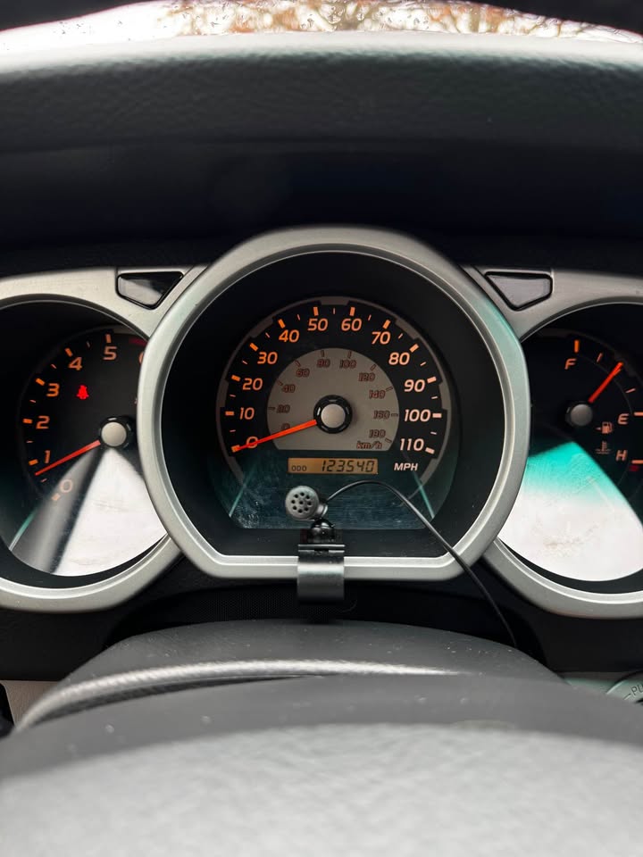 2005 Toyota 4Runner photo 12