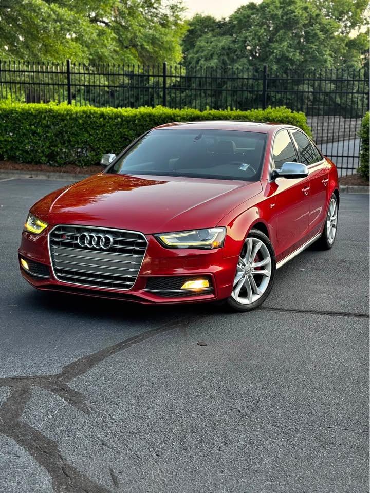 2013 Audi S4 3.0T Quattro Premium Plus Sedan 4D photo 1
