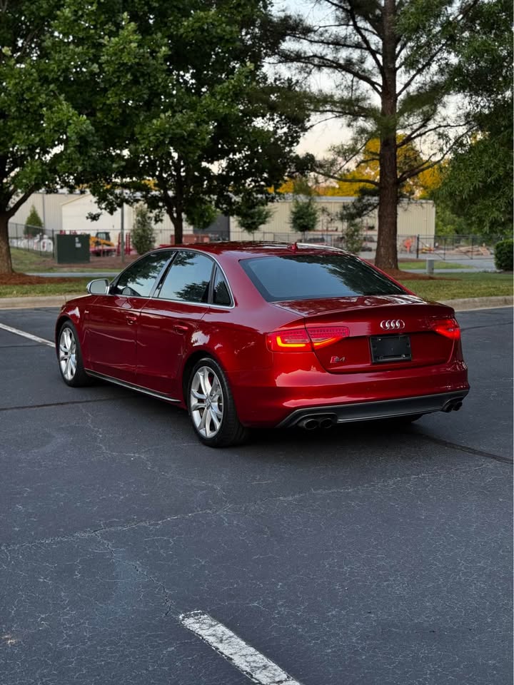 2013 Audi S4 3.0T Quattro Premium Plus Sedan 4D photo 5