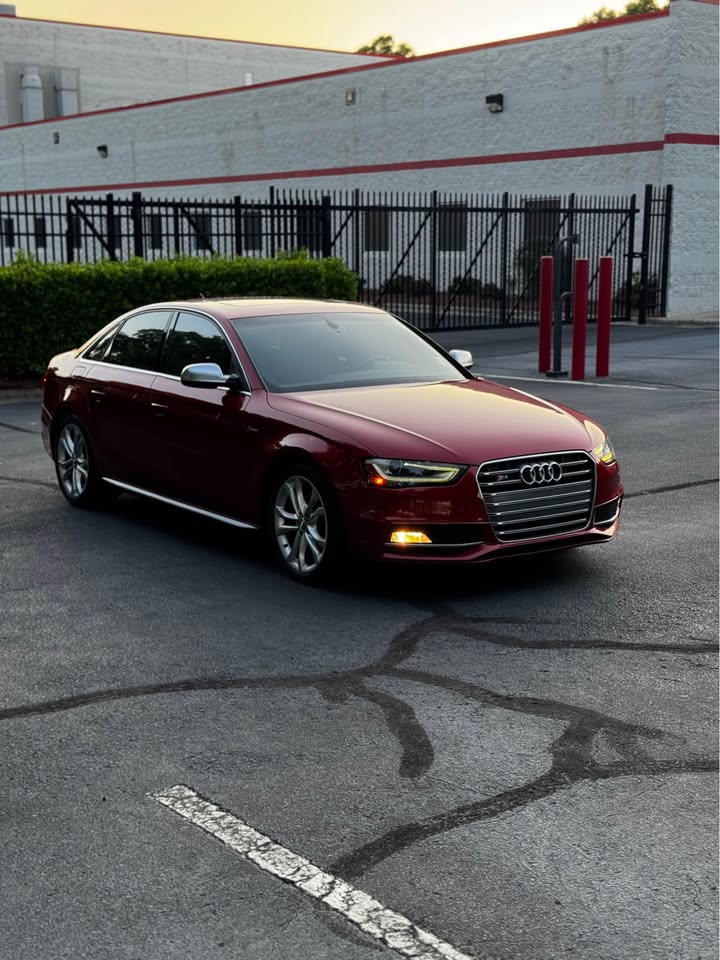 2013 Audi S4 3.0T Quattro Premium Plus Sedan 4D photo 9