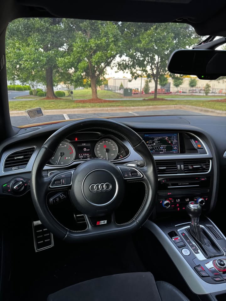 2013 Audi S4 3.0T Quattro Premium Plus Sedan 4D photo 13