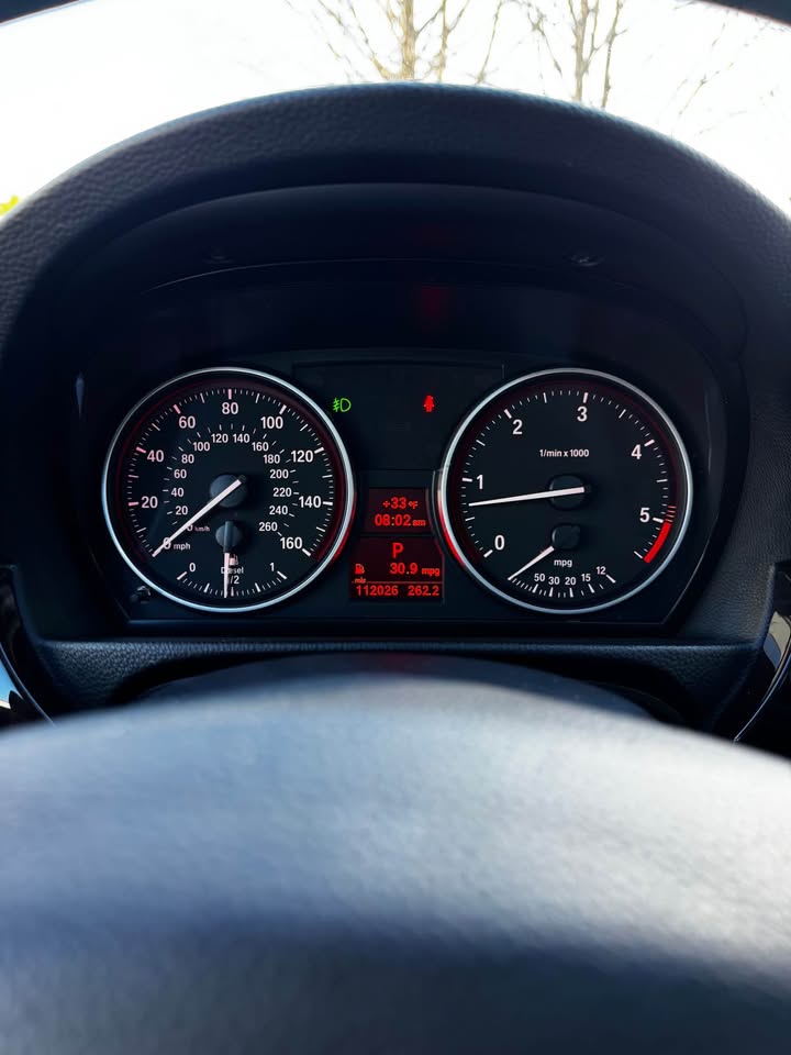 2011 BMW 335d photo 14