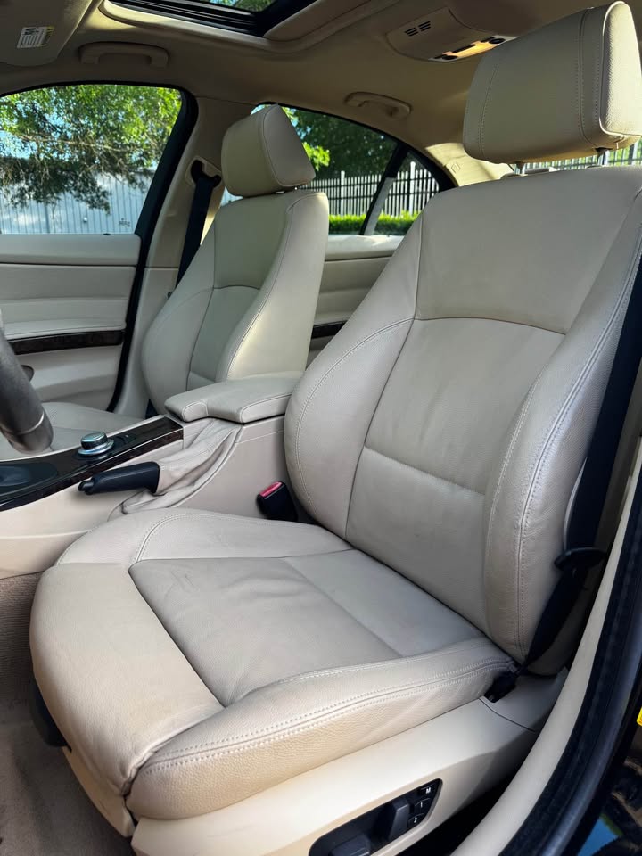 2008 BMW 335i photo 10