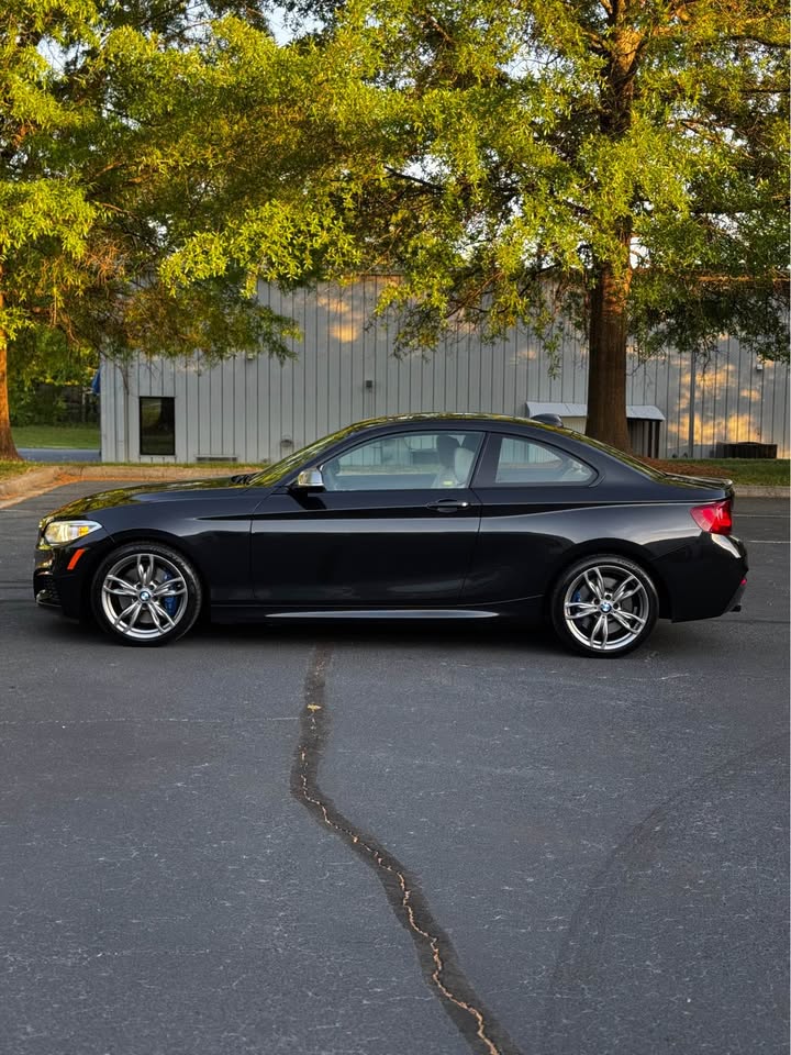 2015 BMW M235i photo 5