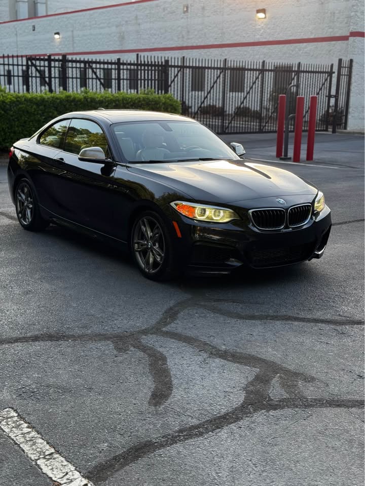 2015 BMW M235i photo 7