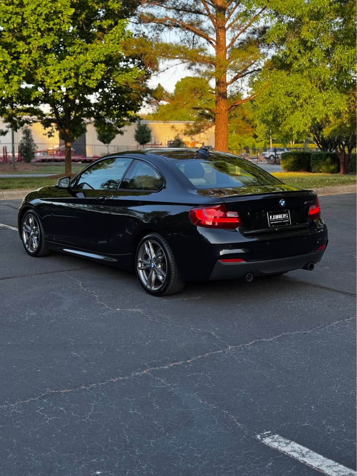 2015 BMW M235i photo 8