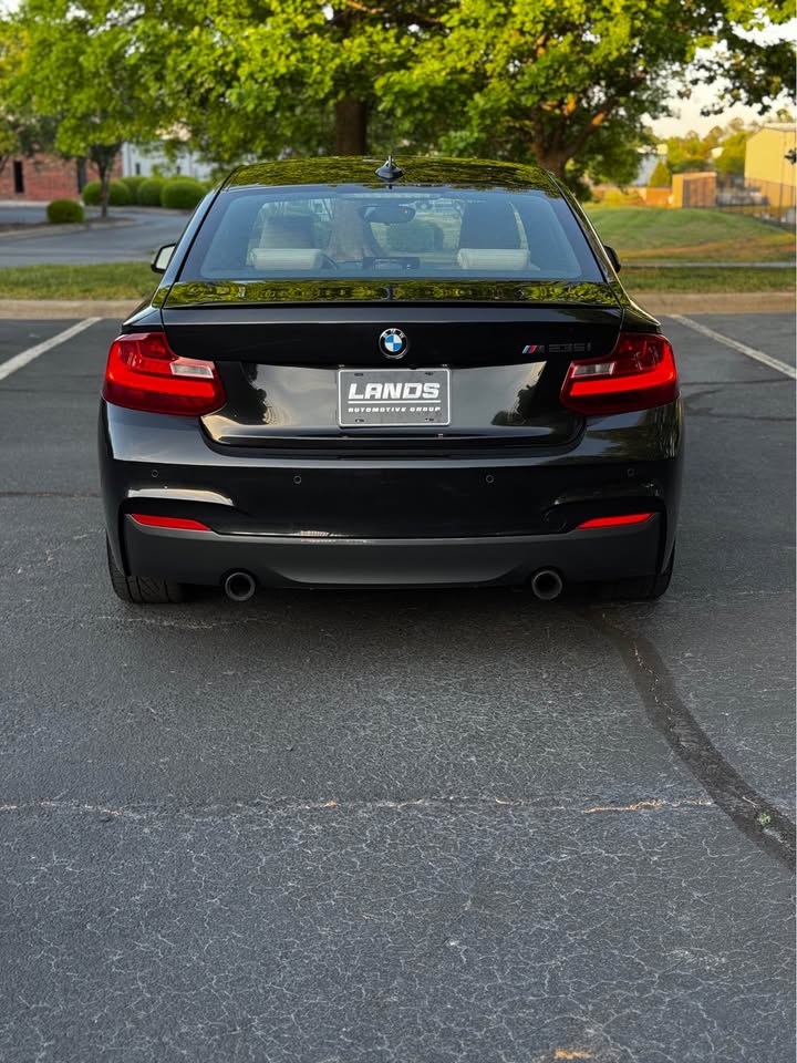 2015 BMW M235i photo 9