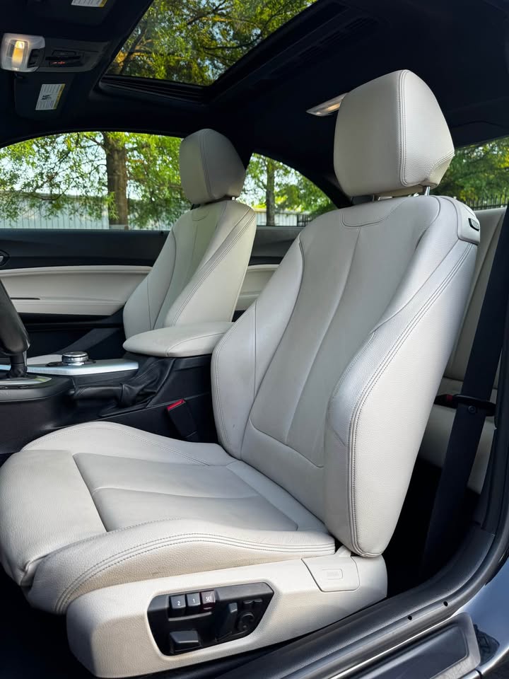 2015 BMW M235i photo 11
