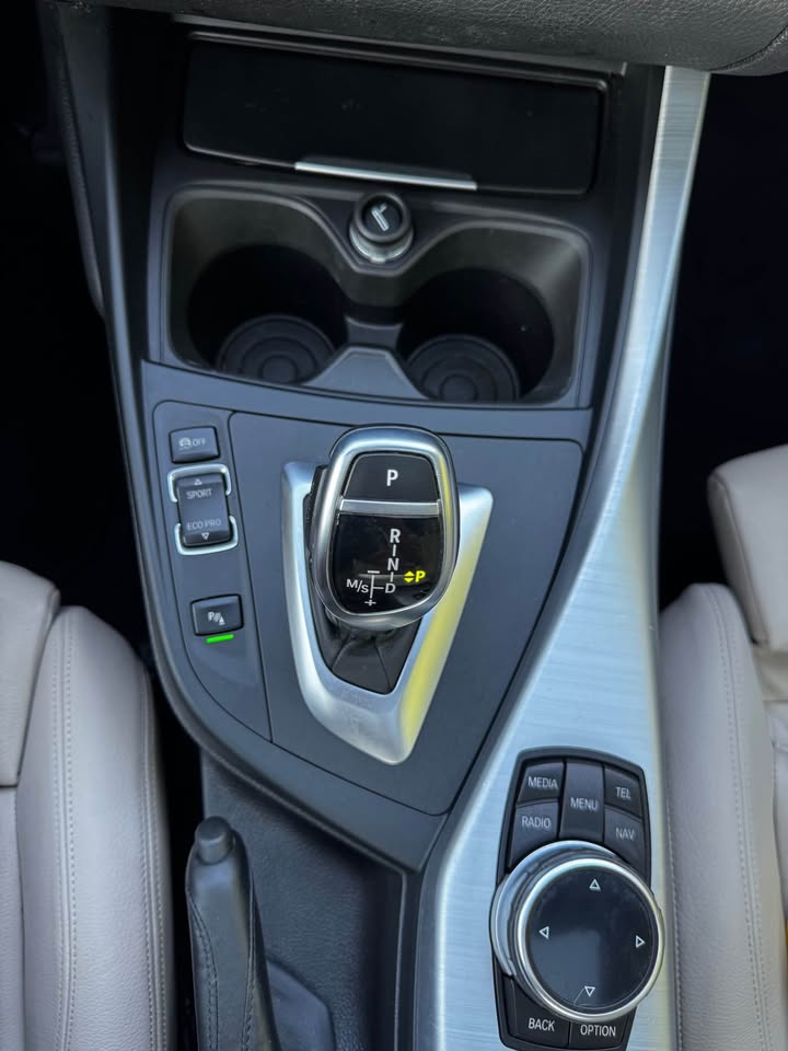 2015 BMW M235i photo 15