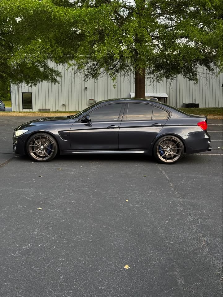 2017 BMW M3 photo 3