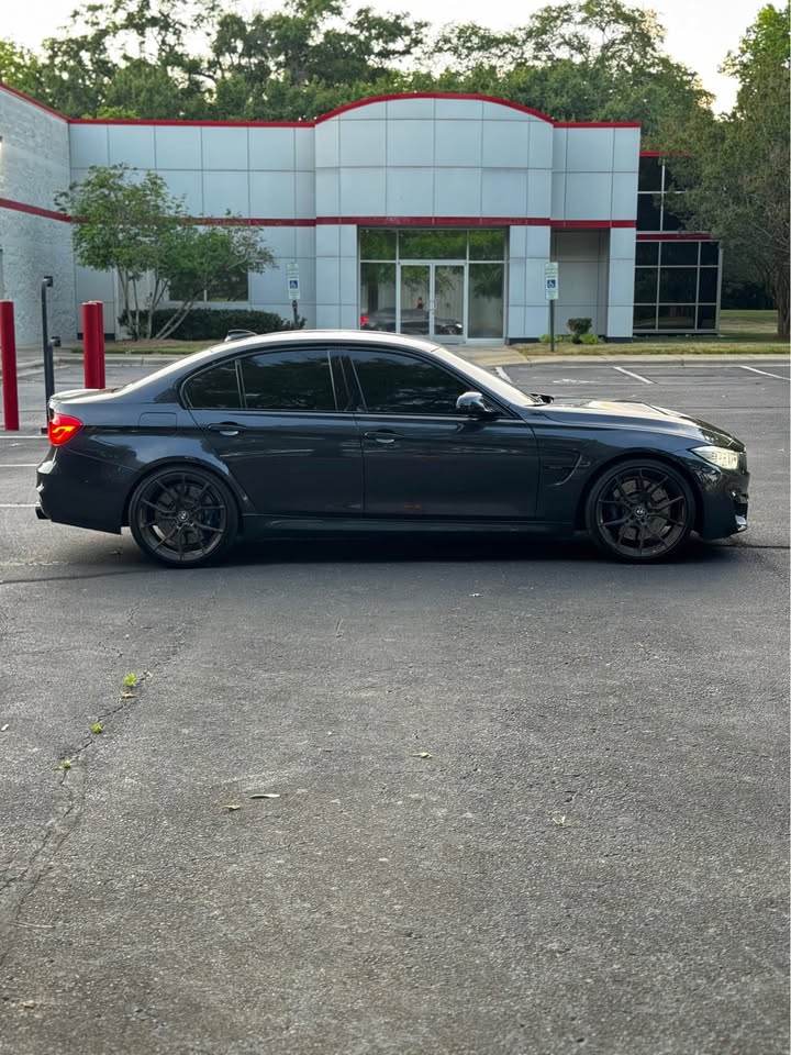 2017 BMW M3 photo 7