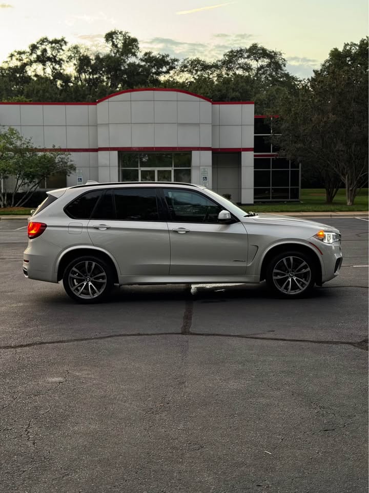 2016 BMW X5 xDrive35i M Sport Sport Utility 4D photo 7