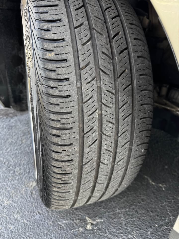 2011 BMW 328i photo 17