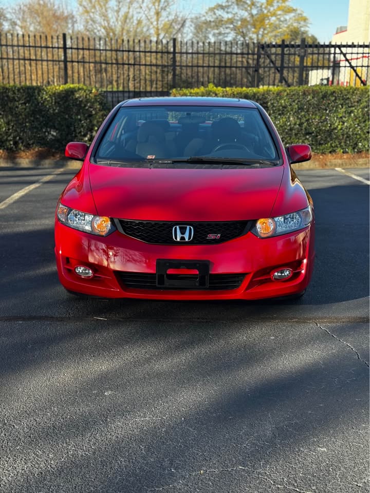 2011 Honda Civic Si photo 2