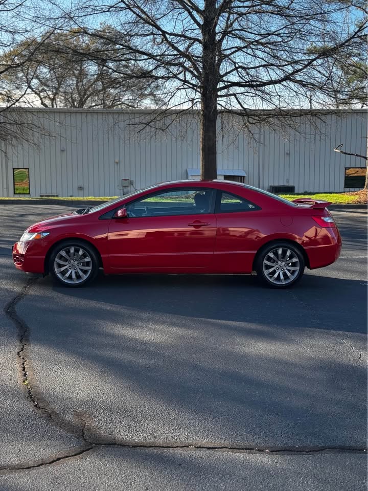 2011 Honda Civic Si photo 4