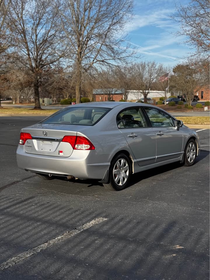 2011 Honda Civic EX photo 8