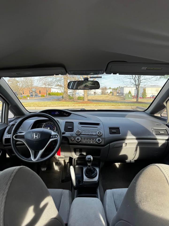 2011 Honda Civic EX photo 13