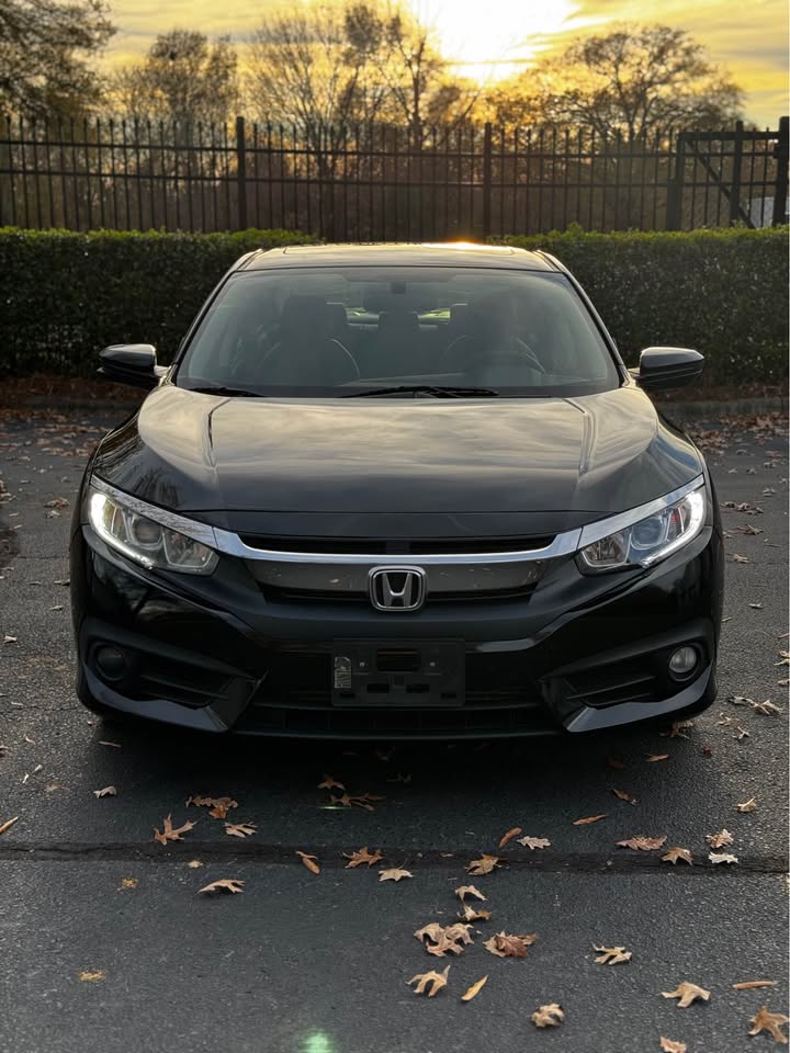 2016 Honda Civic EX-L angle view