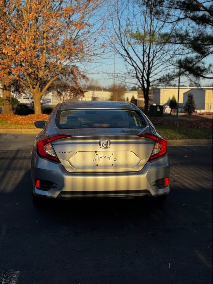 2016 Honda Civic EX photo 6