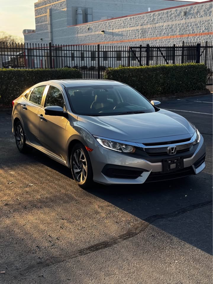 2016 Honda Civic EX photo 9