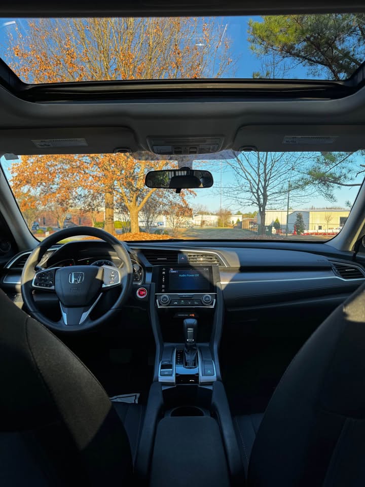 2016 Honda Civic EX photo 12