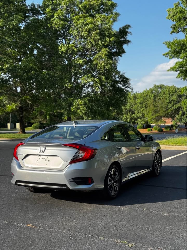 2018 Honda Civic EX-L Back Seat