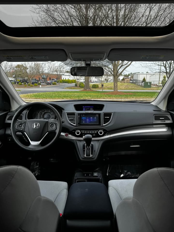 2015 Honda CR-V EX photo 14
