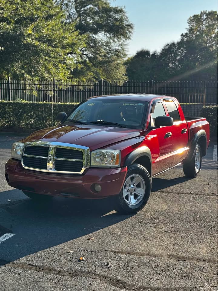 2007 Dodge Dakota SLT Quad Cab
