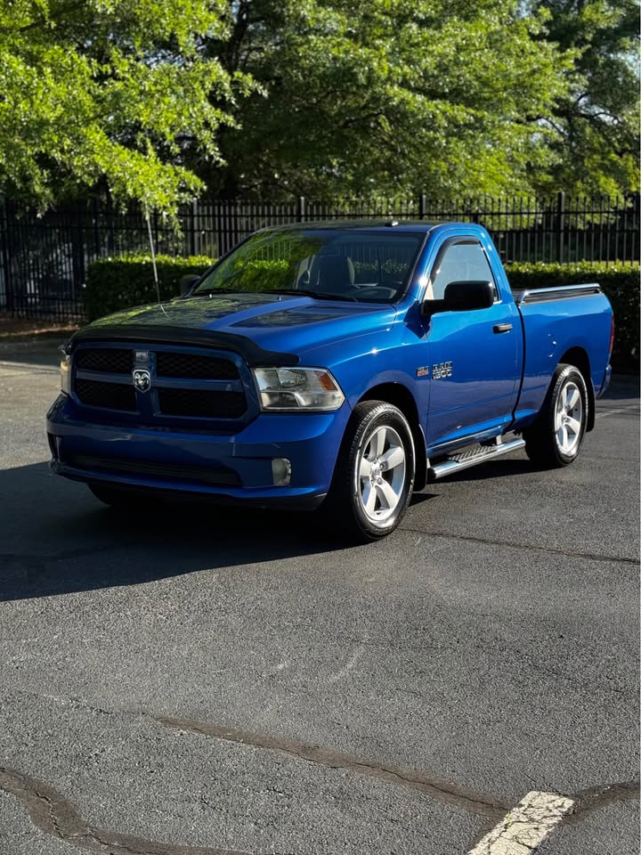 2015 Ram 1500 Express photo 3