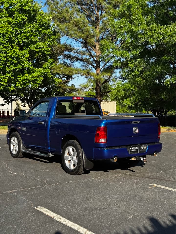 2015 Ram 1500 Express photo 5