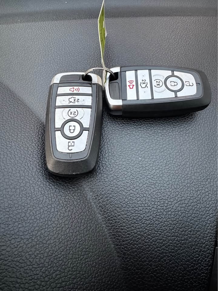 2018 Ford Explorer Limited photo 18