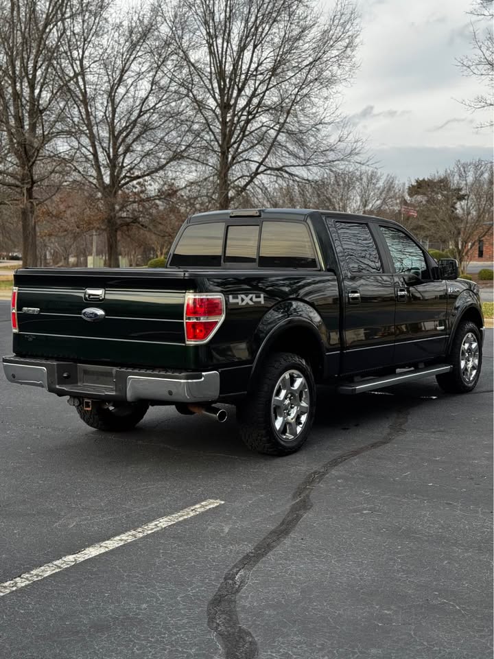 2014 Ford F-150 Lariat photo 8