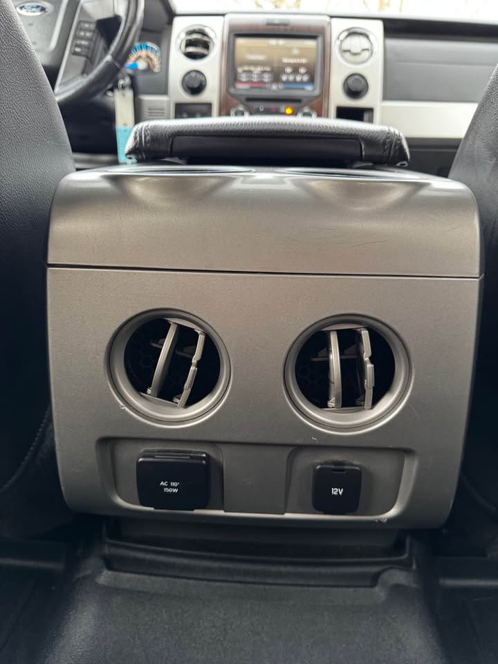 2014 Ford F-150 Lariat photo 15