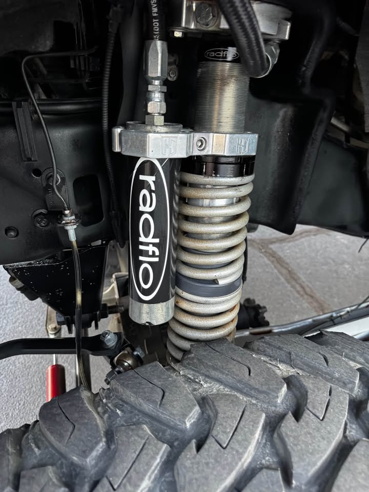 2015 Ford F-250 Super Duty Crew Cab Platinum photo 17