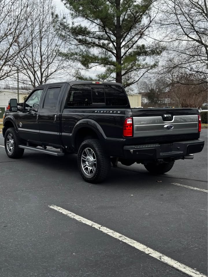 2015 Ford F-250 photo 4