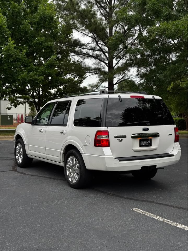 2013 Ford Expedition Limited photo 5