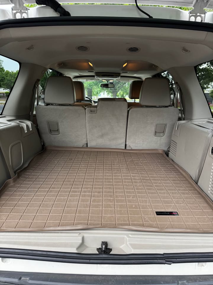 2013 Ford Expedition Limited photo 12