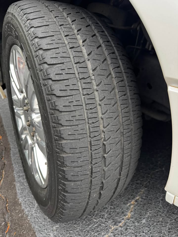 2013 Ford Expedition Limited photo 19
