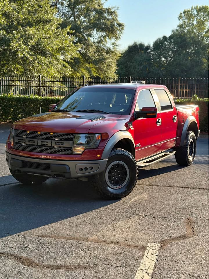 2014 Ford F-150 SVT Raptor