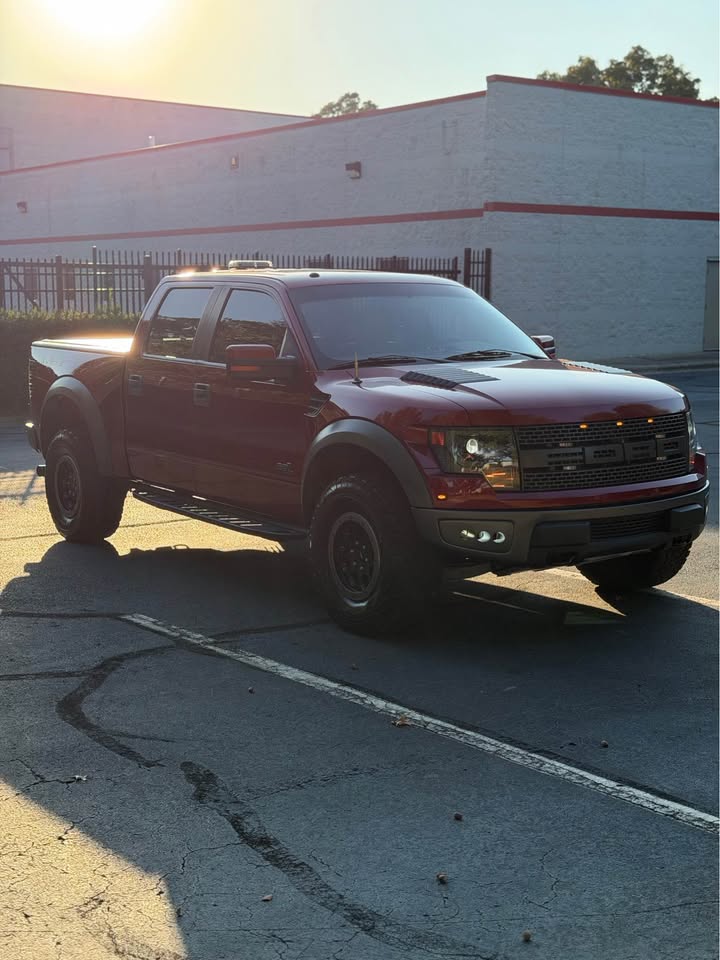 2014 Ford F-150 SVT Raptor photo 9