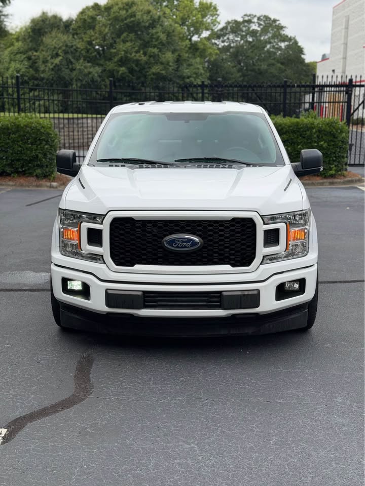 2018 Ford F-150 STX photo 3