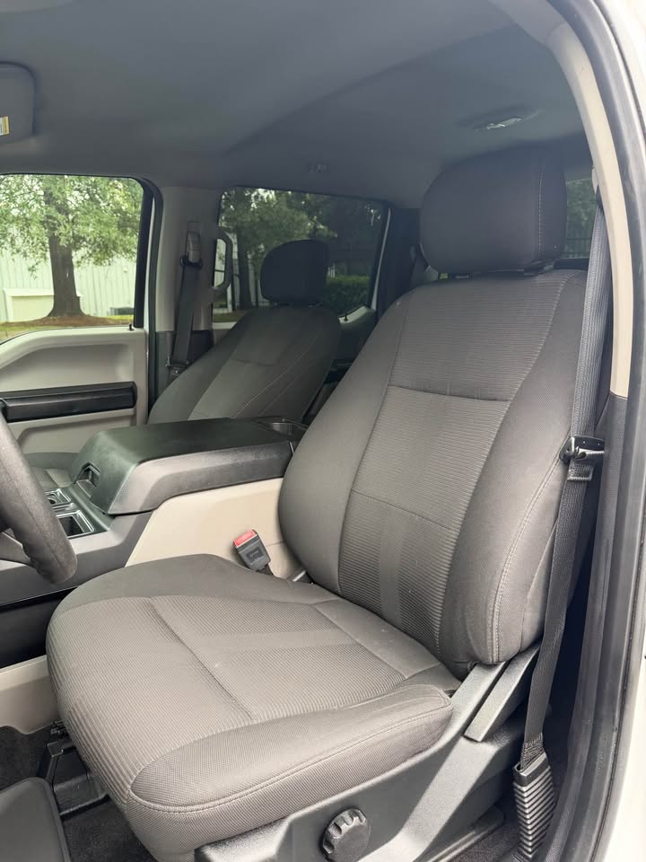 2018 Ford F-150 STX photo 11