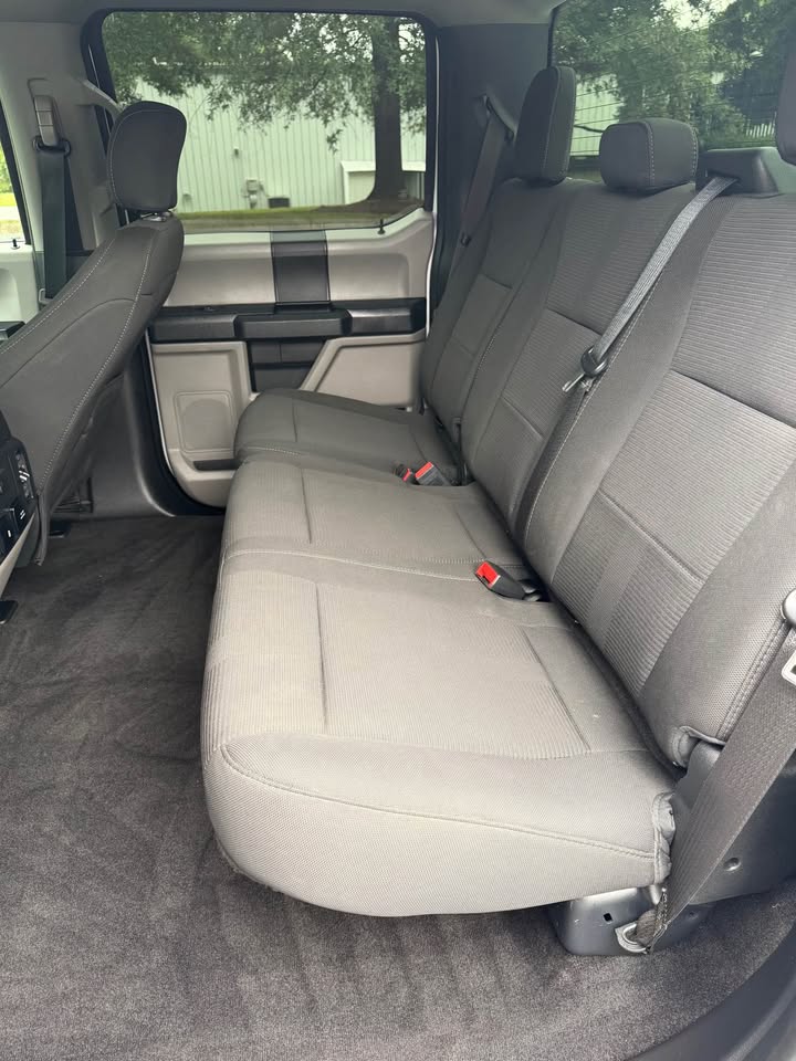 2018 Ford F-150 STX photo 12