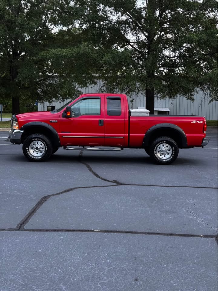 2000 Ford F-250 Super Duty XL 4x4 ZF-6 photo 4