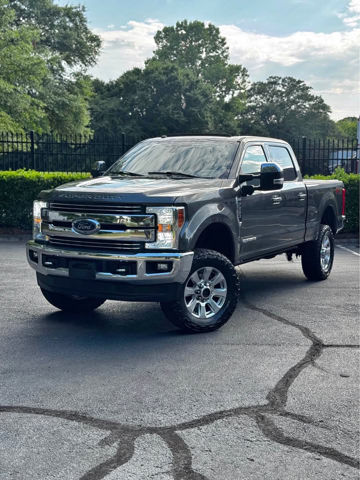2018 Ford F-250 Lariat Ultimate FX4 4x4