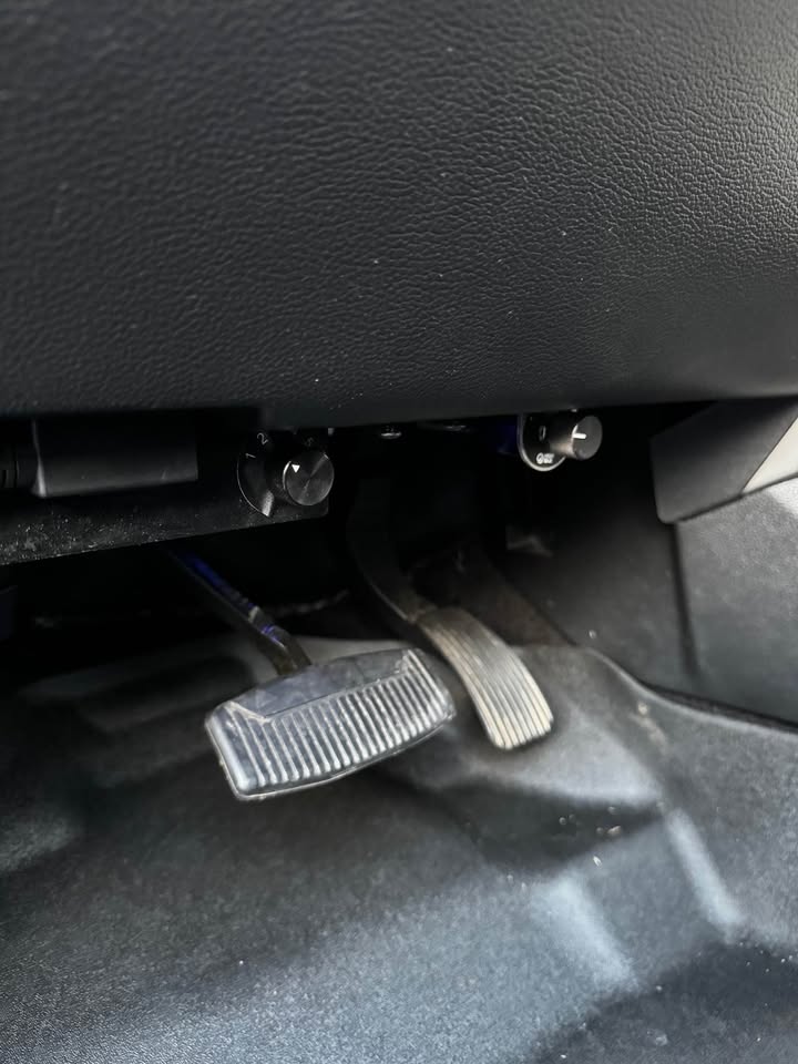 2018 Ford F-250 Super Duty Lariat Ultimate FX4 Crew Cab photo 15