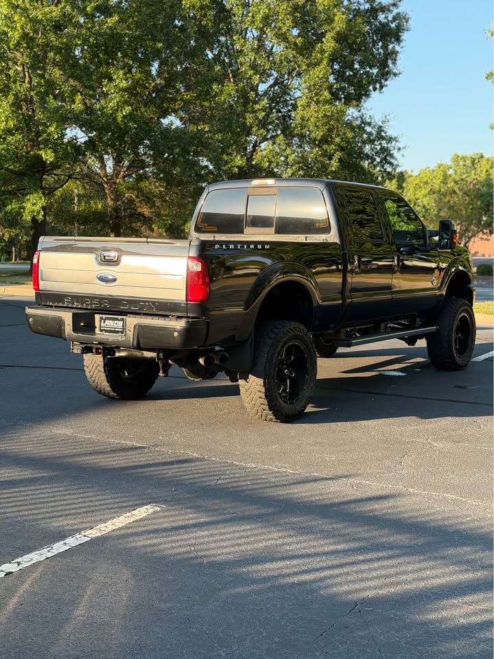 2013 Ford F-350 Platinum photo 7